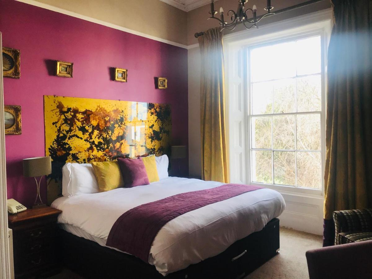 Clarence Court Hotel Cheltenham Kültér fotó