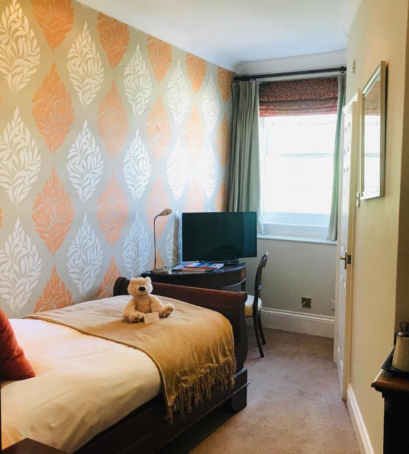 Clarence Court Hotel Cheltenham Kültér fotó