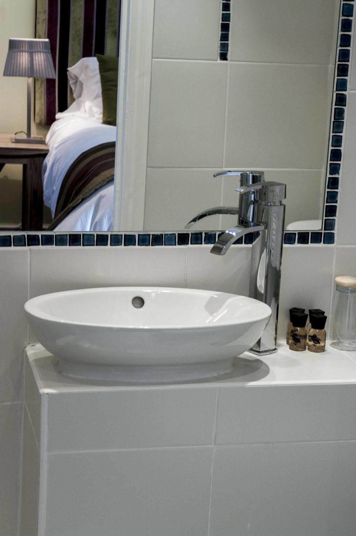Clarence Court Hotel Cheltenham Kültér fotó
