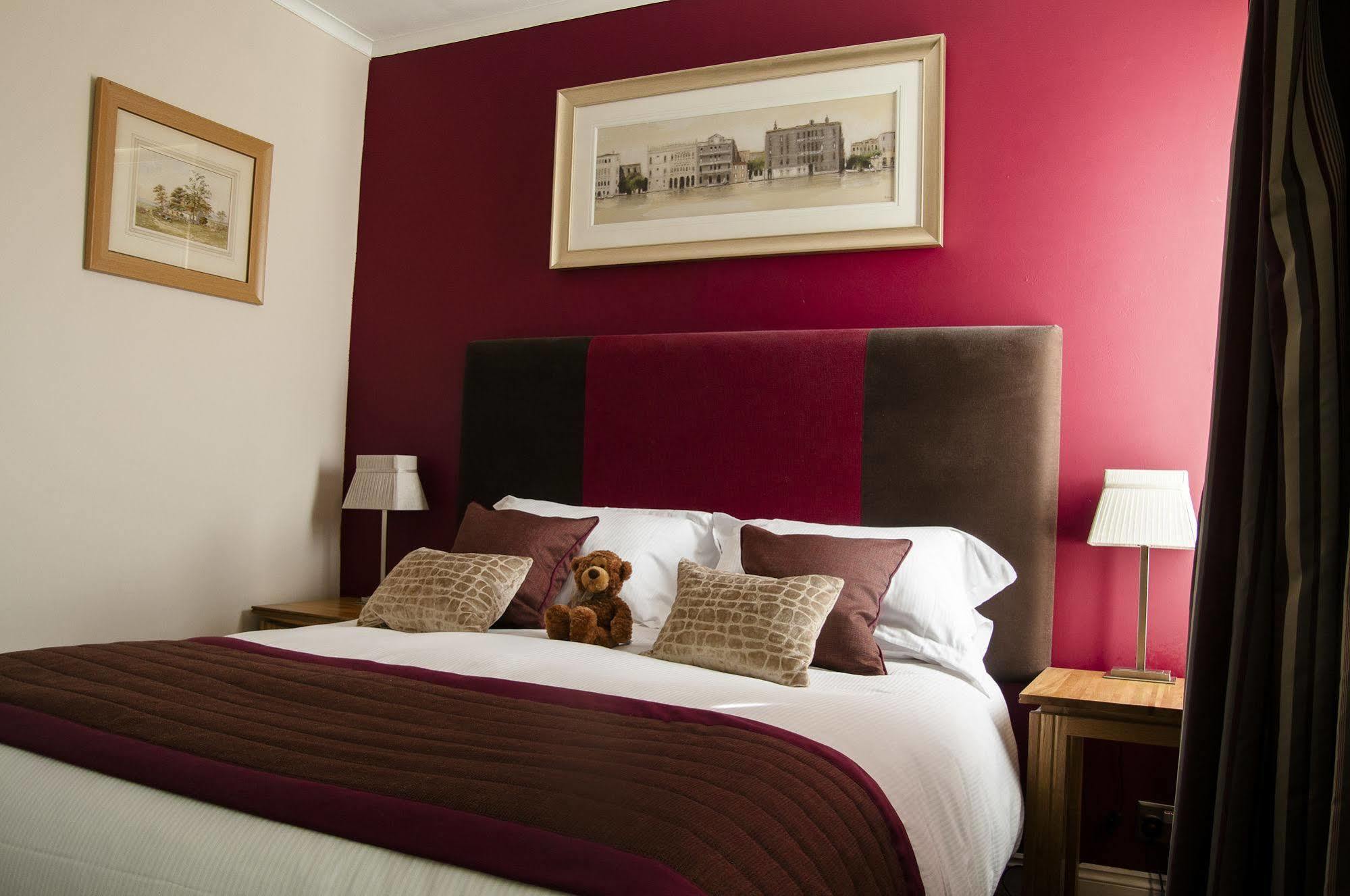 Clarence Court Hotel Cheltenham Kültér fotó