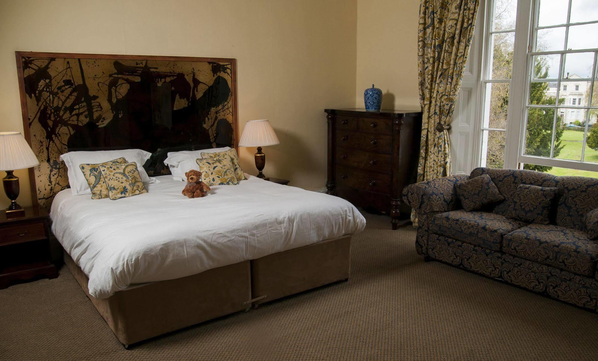 Clarence Court Hotel Cheltenham Kültér fotó